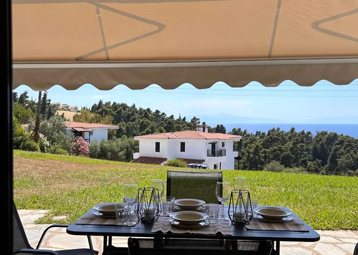 Villaellimaria Holiday home